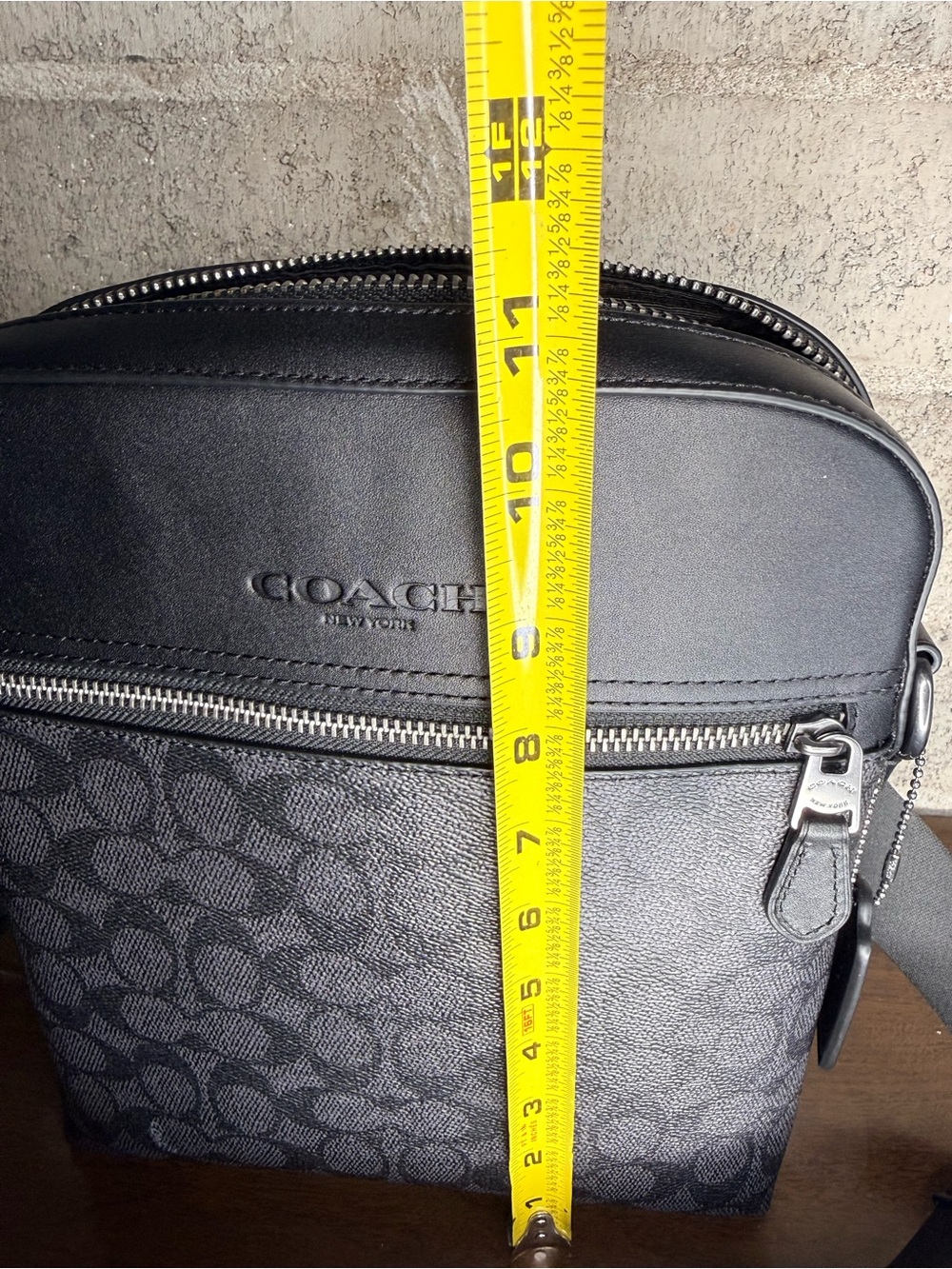 Coach Men’s Charcoal Signature Crossbody Bag Black Leather Trim Messenger - Picture 6 of 17